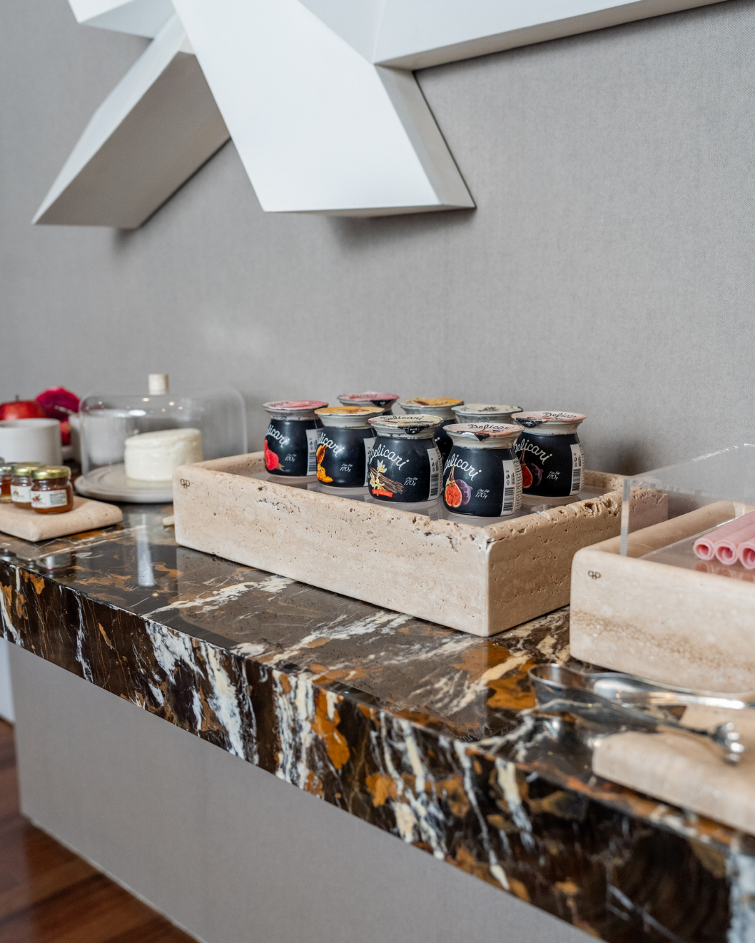 Bandeja de Frios Bespoke - Travertino Romano Bruto