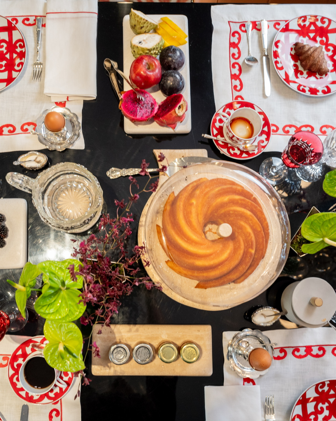 Bandeja de Apoio Bespoke - Travertino Romano Bruto