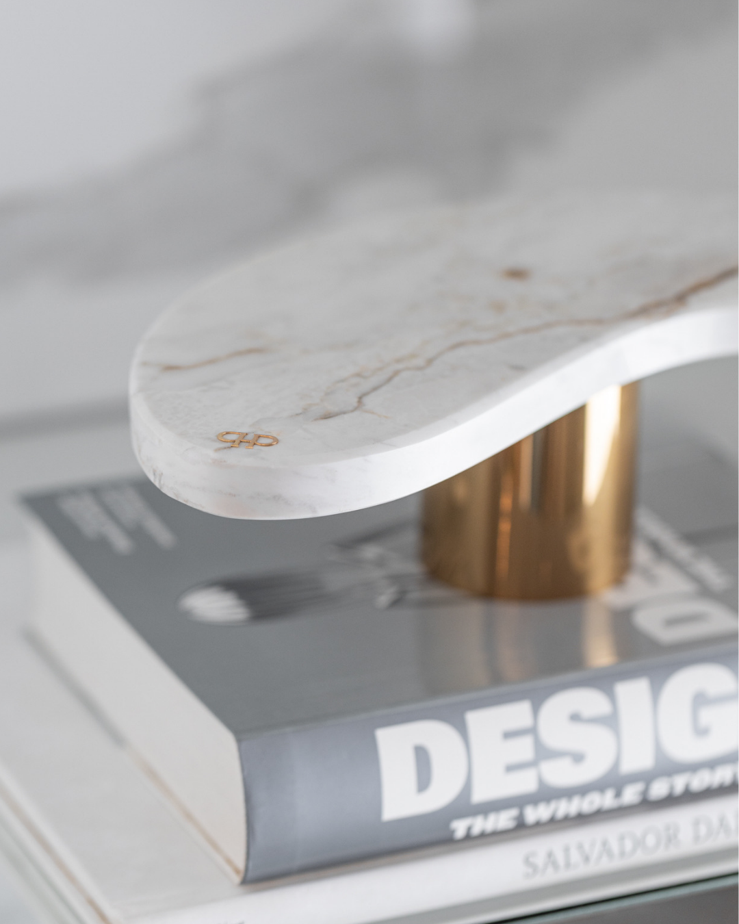 Escultura Curves - Calacata Gold