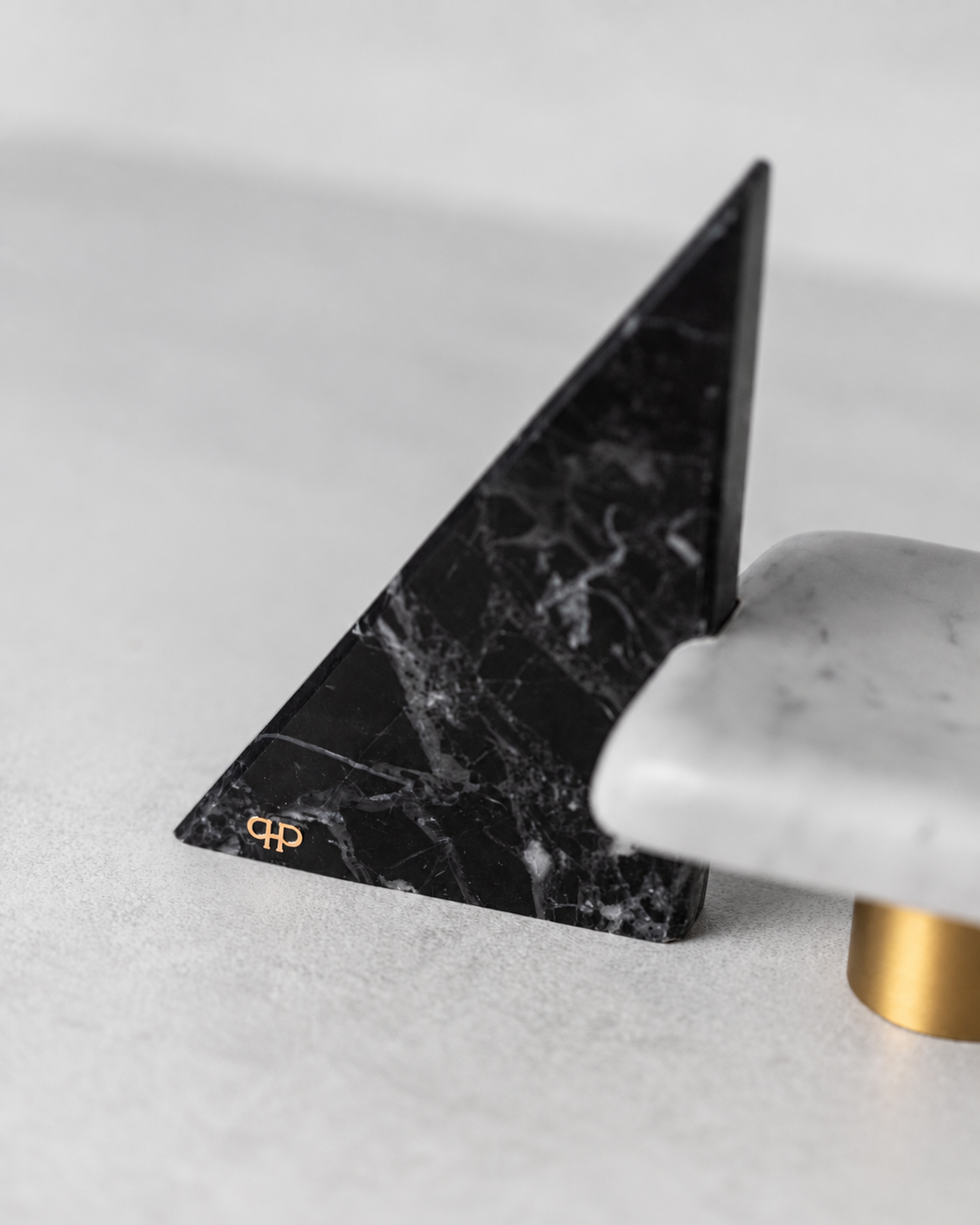 Escultura Le Iris - Nero Marquina